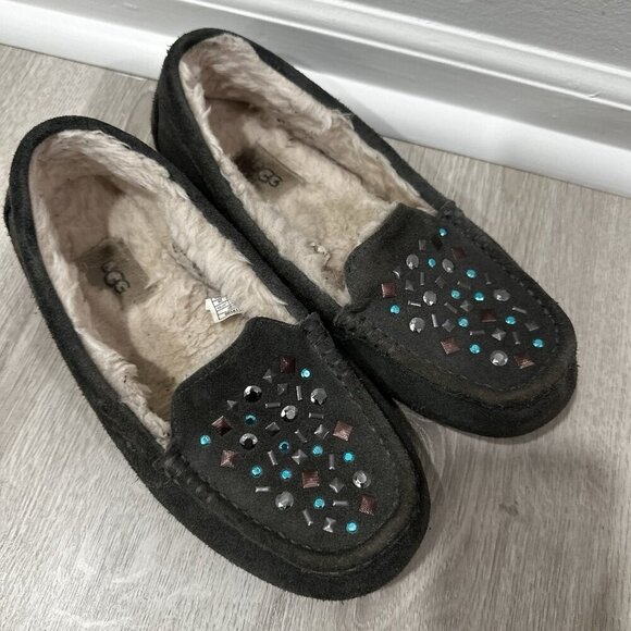 UGG Ansley Stud II Women's Moc Slippers Size 8‎ Gray Suede Sheepskin Slip On - Picture 4 of 12